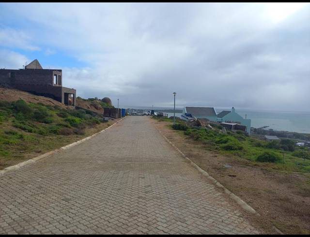 LAND FOR SALE IN DA GAMA BAY